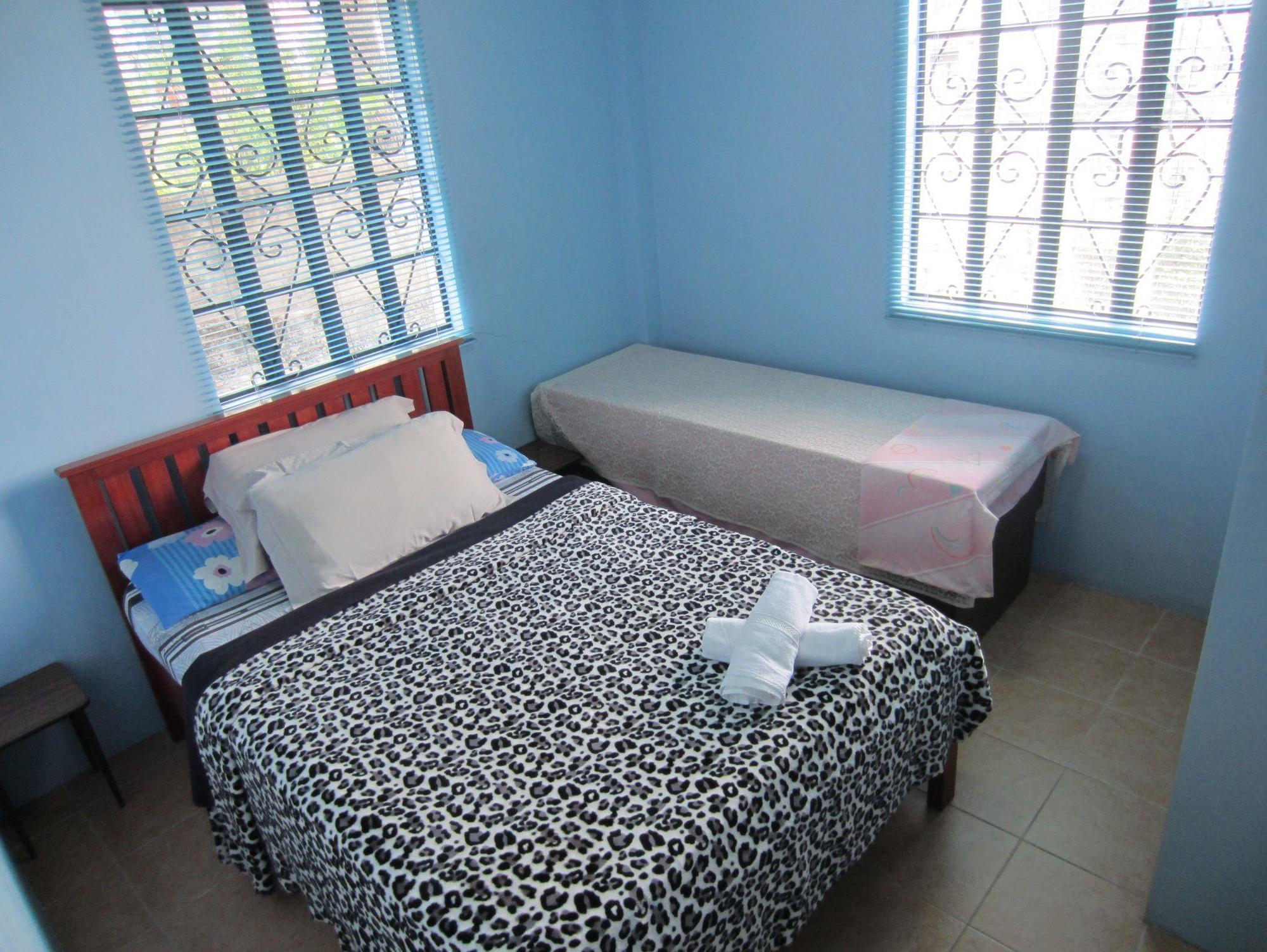 Lyn'S Do Drop Inn Transient House Baguio City Екстер'єр фото